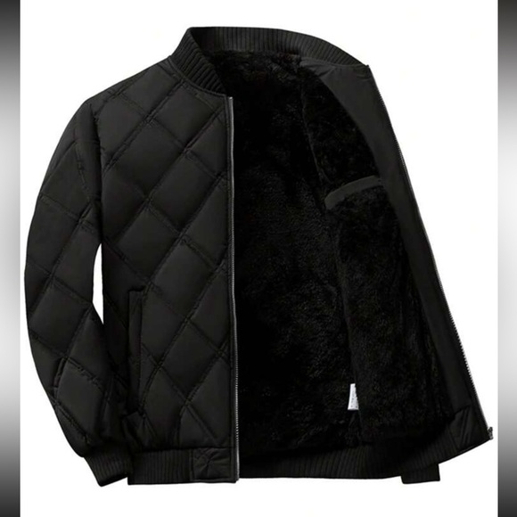 Mens padded quilted zip up bomber jacket - Picture 3 of 10